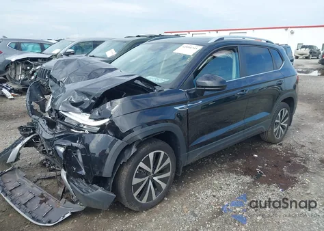 2024 Volkswagen Taos Se из США, поврежденный, VIN 3VVEX7B24RM058102
